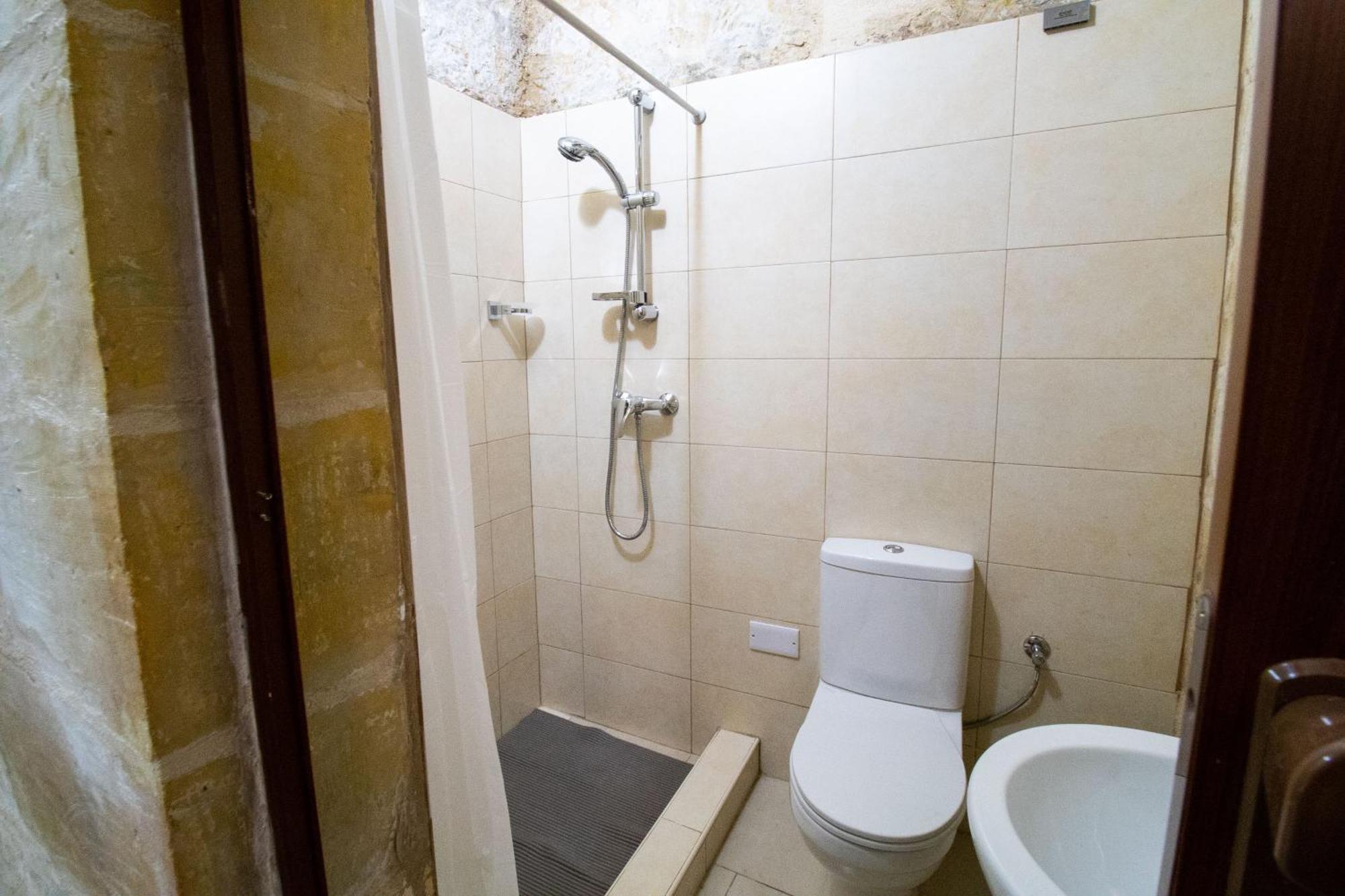Brant Lodging Слима Номер фото